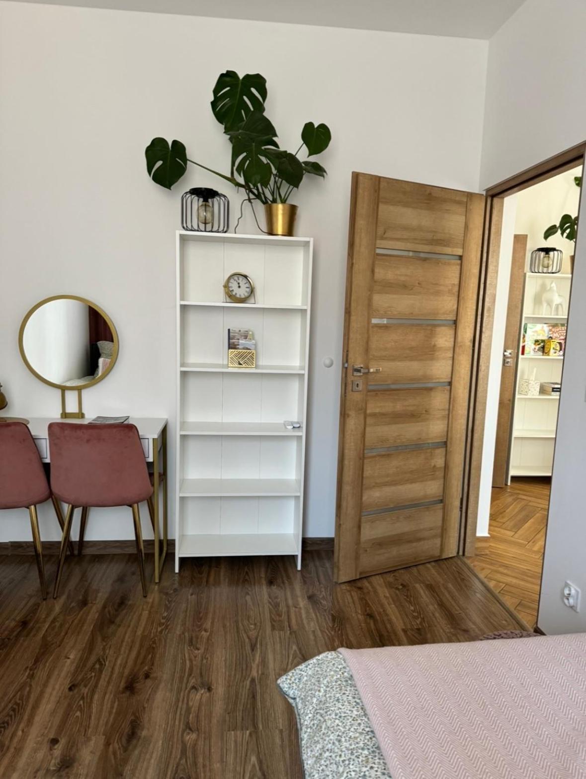 Dawna Mleczarnia Apartamenty Sosnowy Nowa Ruda Exterior foto